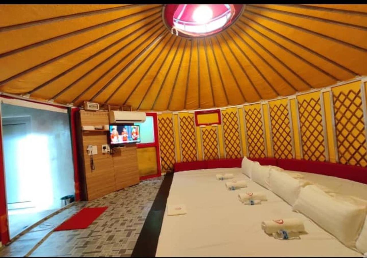 Hotel Rick 2*